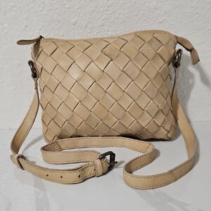 VILENCA HOLLAND Genuine Leather Woven Crossbody Bag